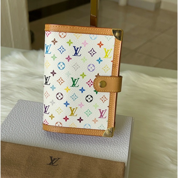 Auth Murakami Agenda Wallet EUC comes with dust bag - Picture 1 of 15